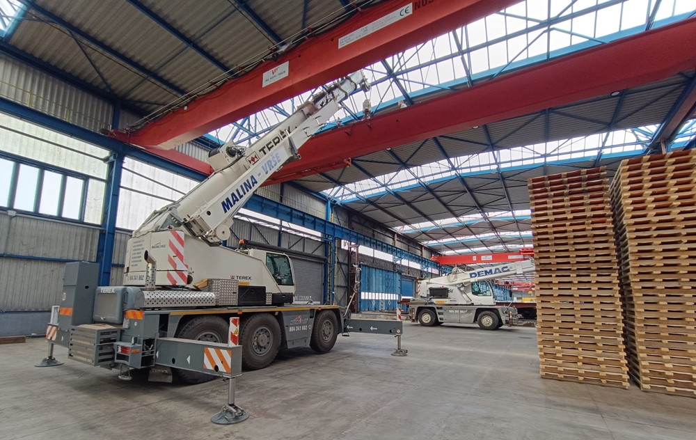 DEMAG AC 75 a DEMAG AC 40
